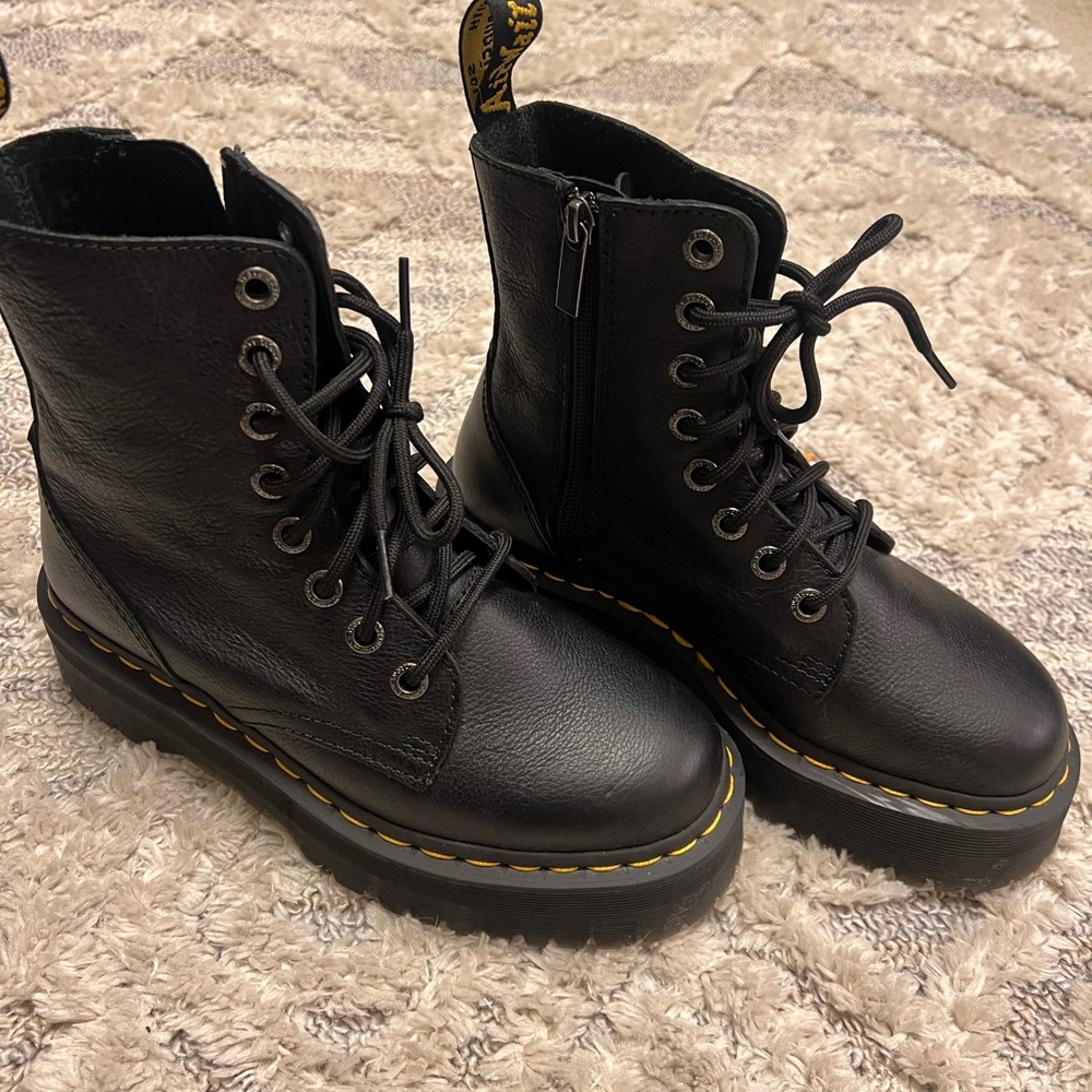 Doc martens Jadon size 7